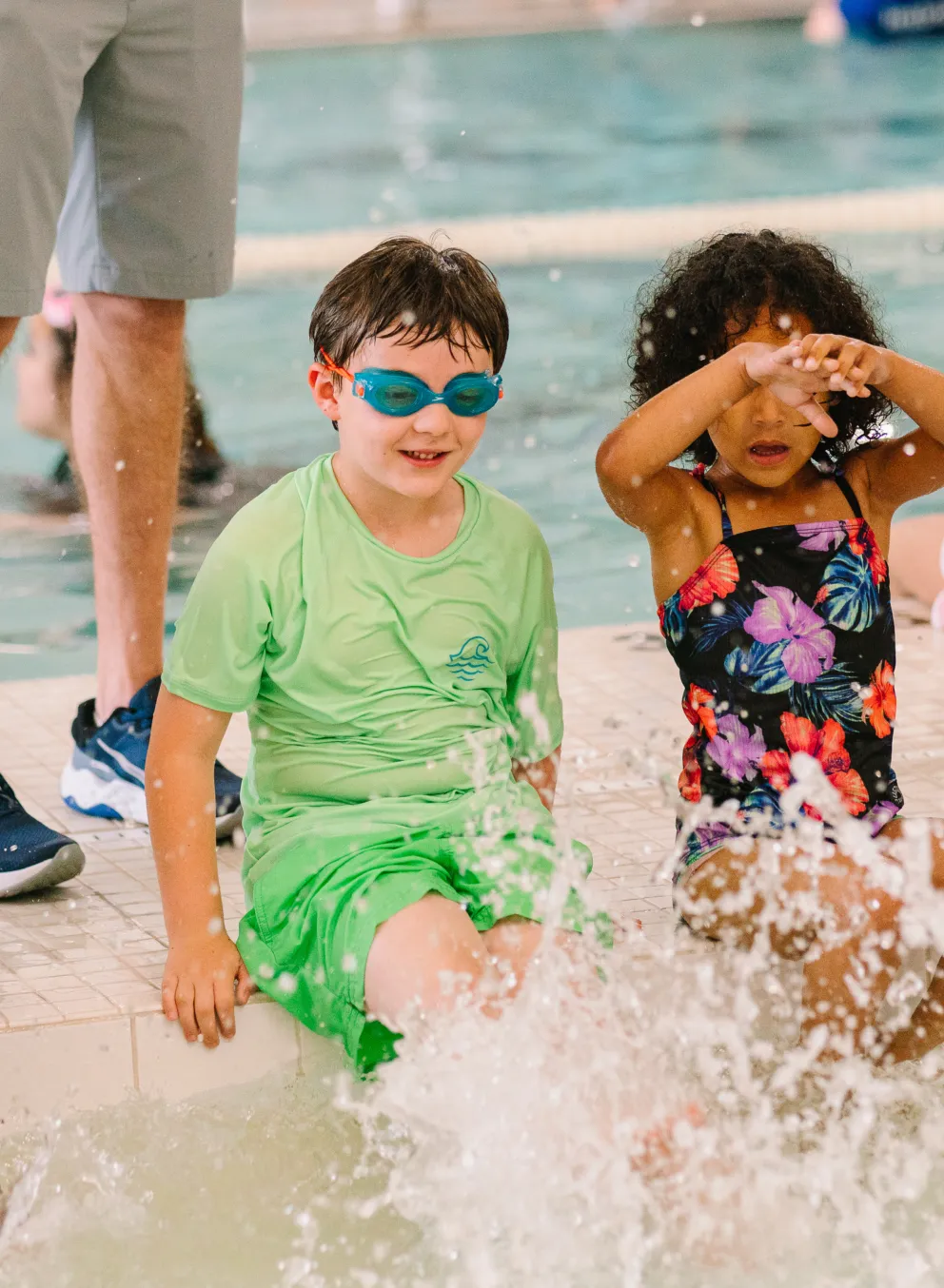 kids swimming at hayes-taylor memorial ymca