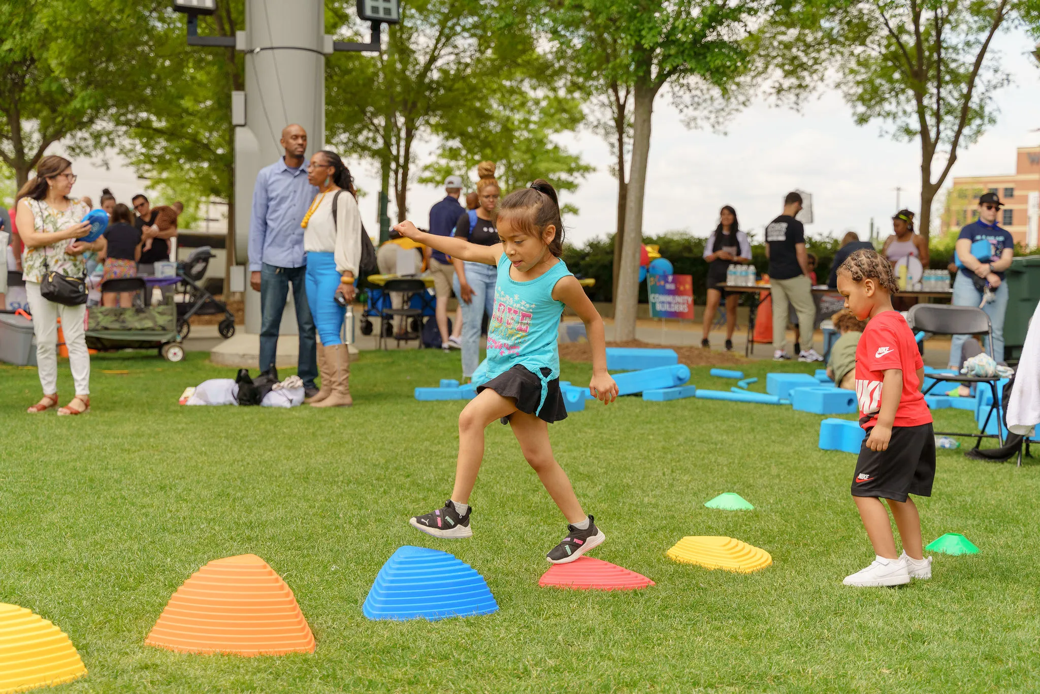 Child playing lawn games at Healthy Kids Day 2024